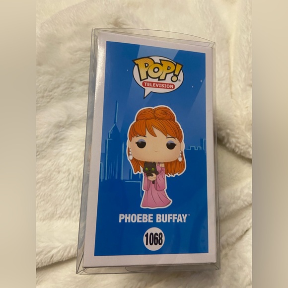 Funko Pop. Friends Phoebe Buffay 1068 - Picture 4 of 6